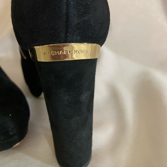Black Michael Kors booties - Picture 2 of 4